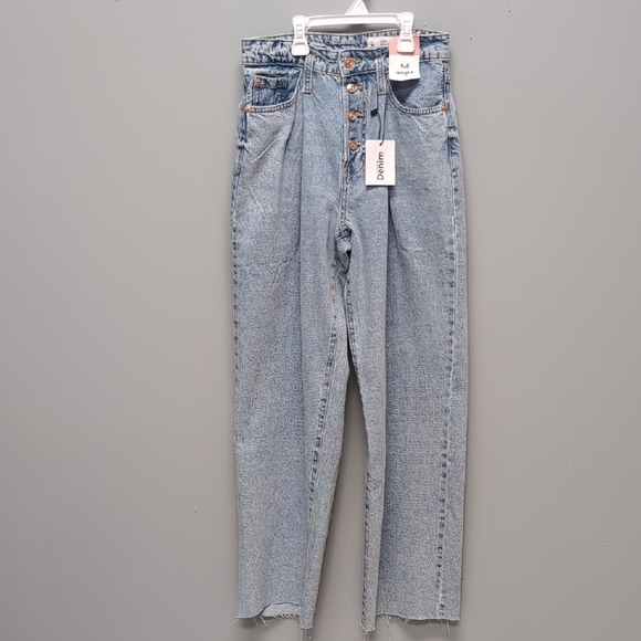 Lefties Blue High Rise Slim Fit Jeans. Size 36 Euro (Approx 26-27 US). NWT. - Picture 1 of 13
